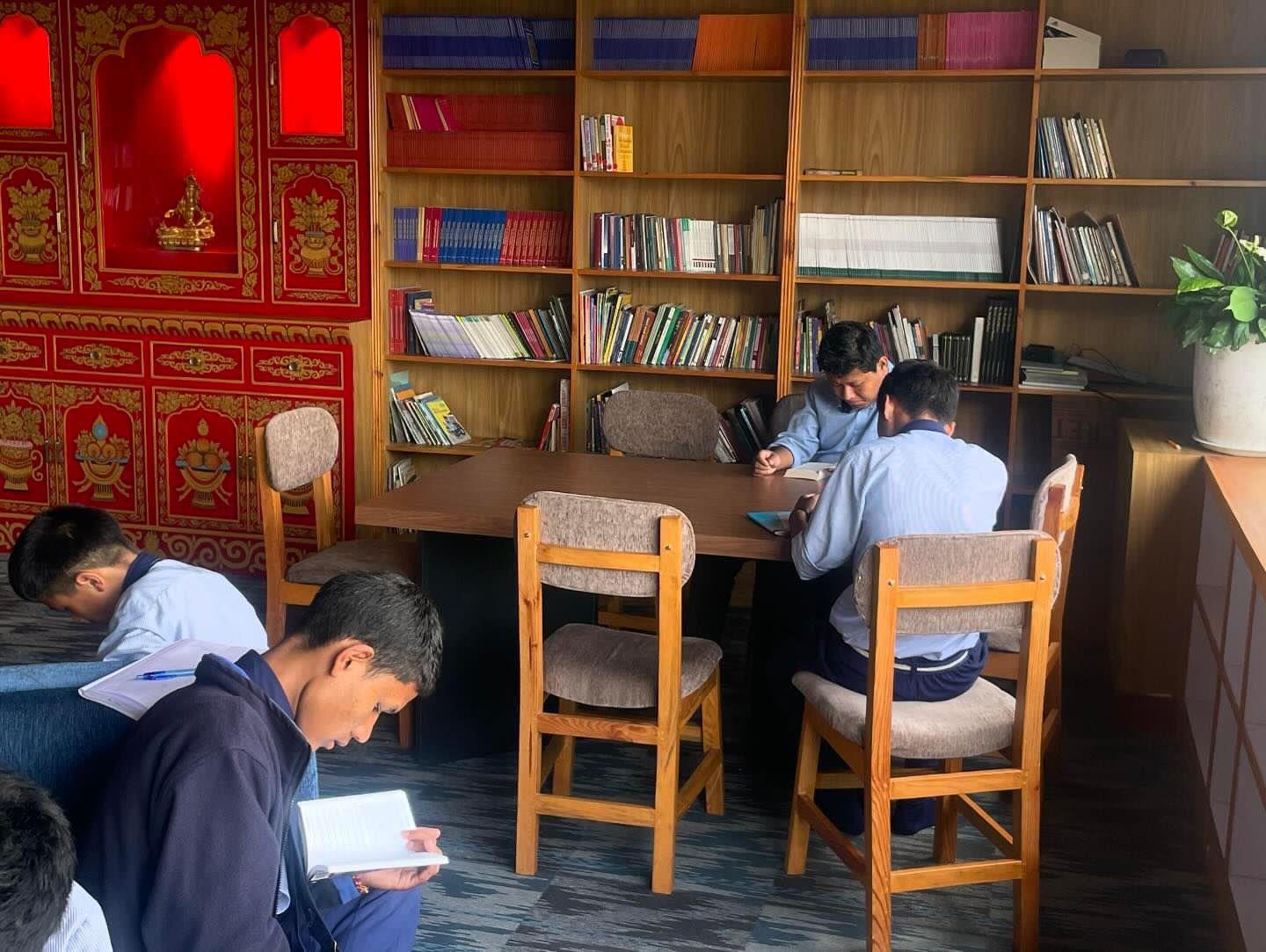 資助尼泊爾學校