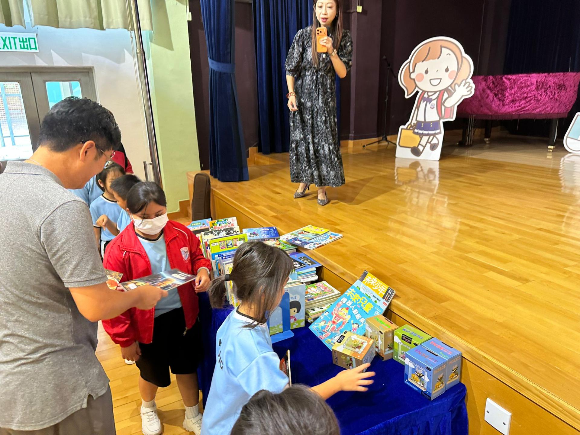 學校捐贈圖書服務 