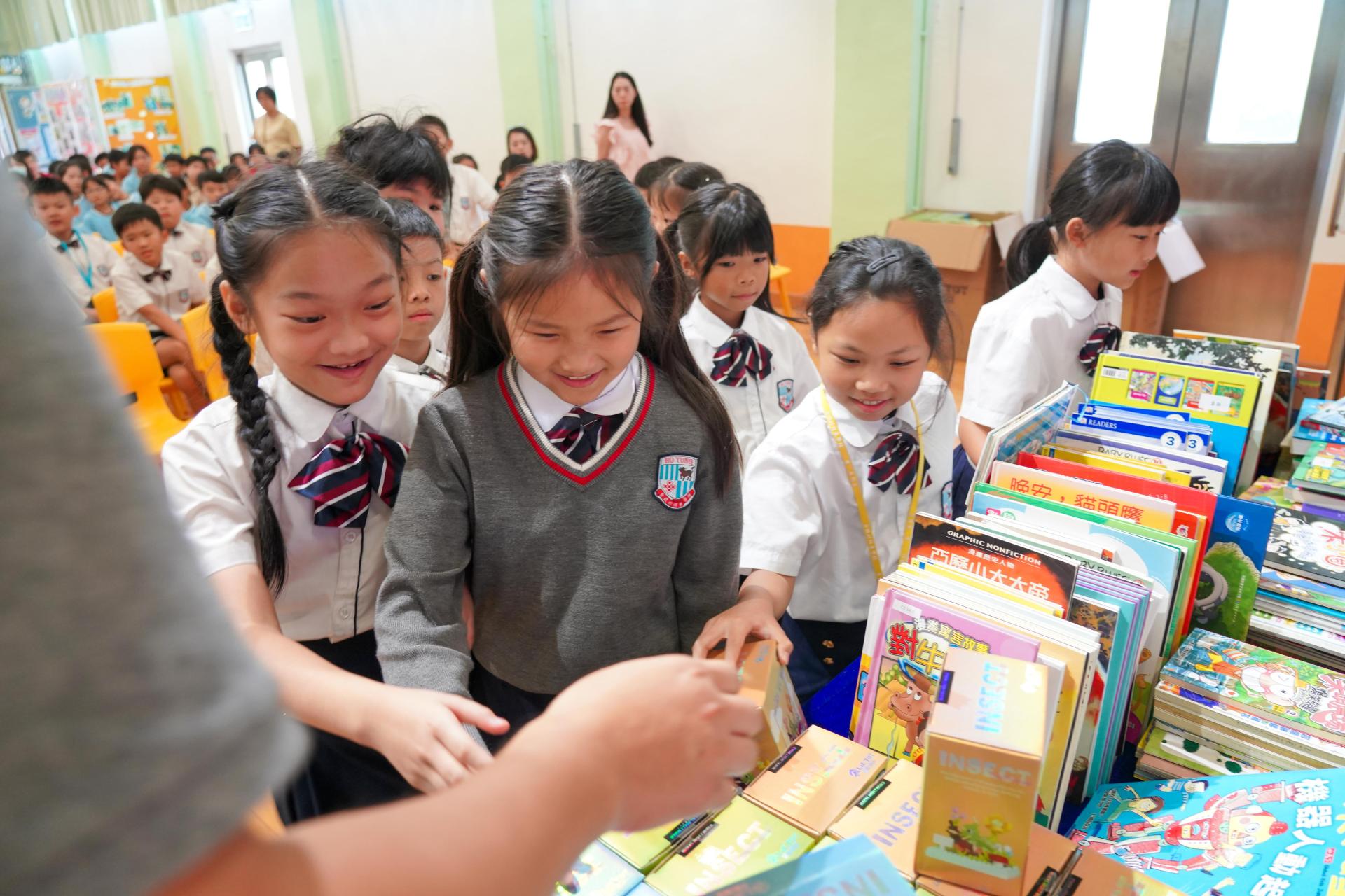 學校捐贈圖書服務 